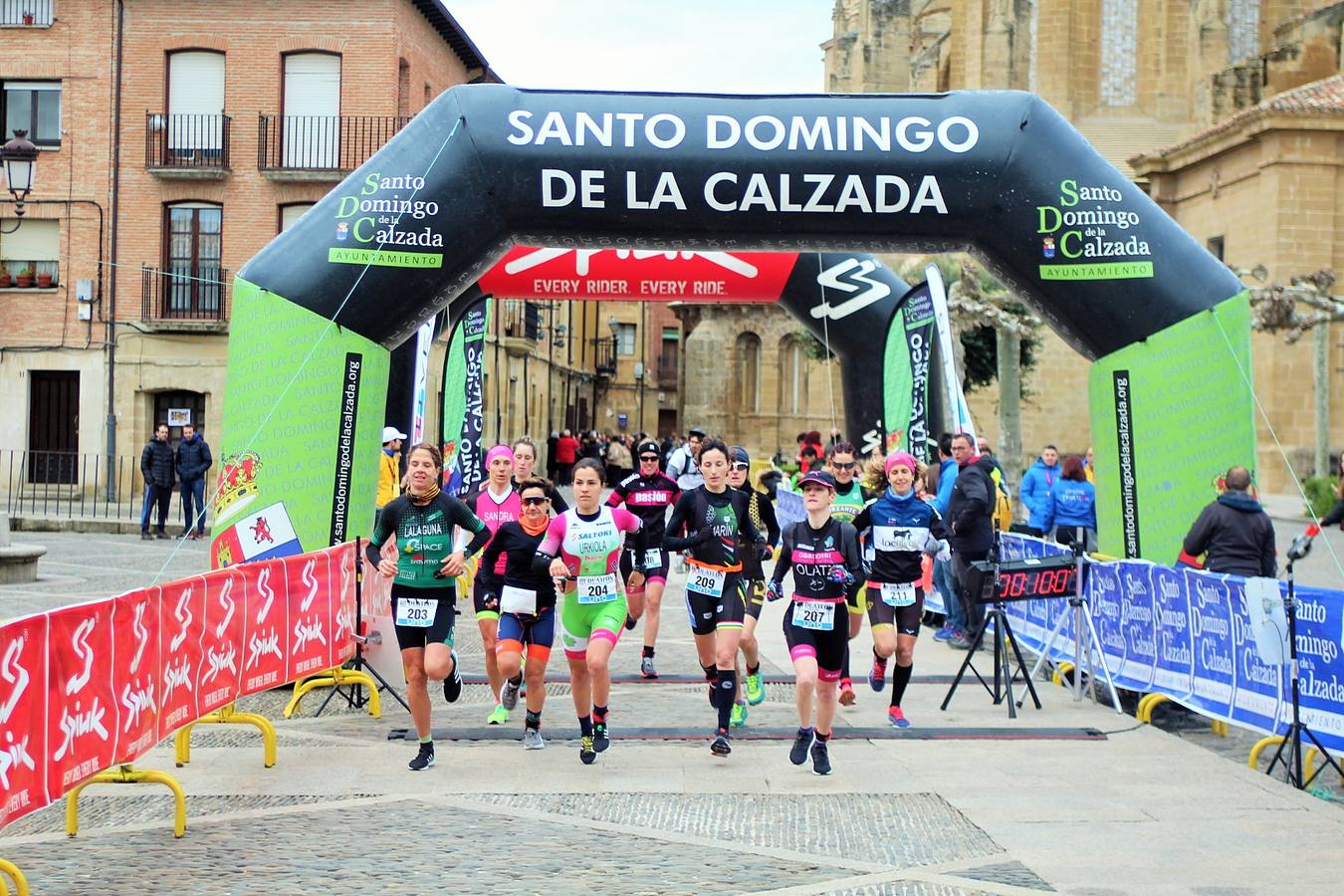 Más de 200 deportistas participaron en el duatlón de Santo Domingo