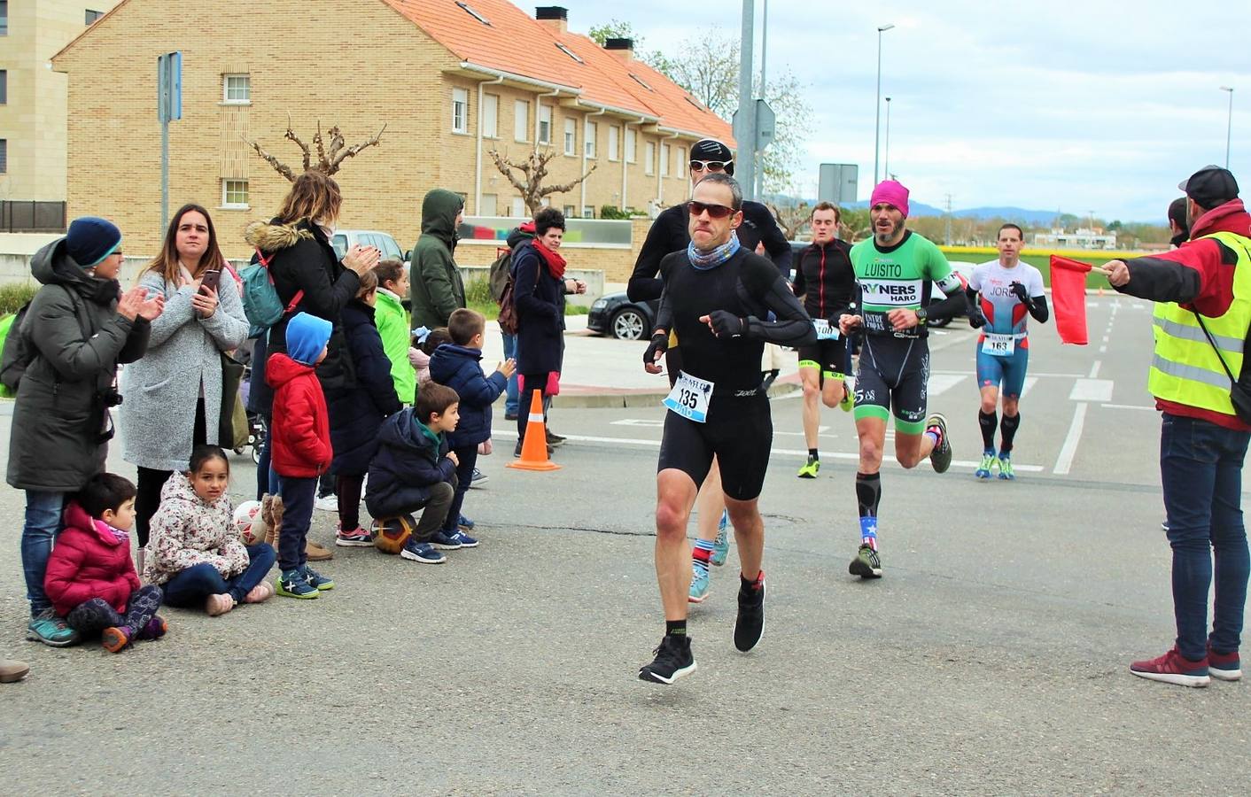 Más de 200 deportistas participaron en el duatlón de Santo Domingo