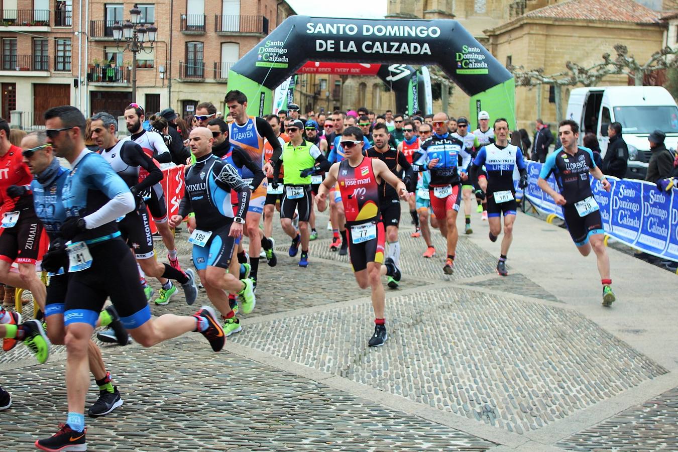 Más de 200 deportistas participaron en el duatlón de Santo Domingo