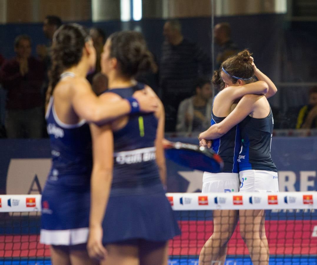 La logroñesa Eli Amatriain y su pareja Patty Llaguno pasaron esta mañana a las semifinales