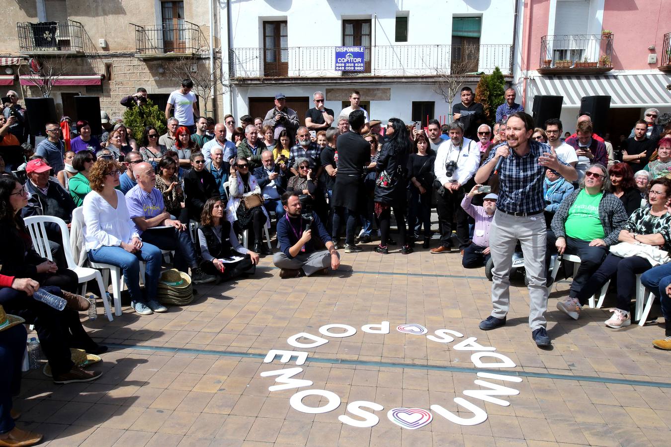 Fotos: Acto electoral de Pablo Iglesias en Nalda