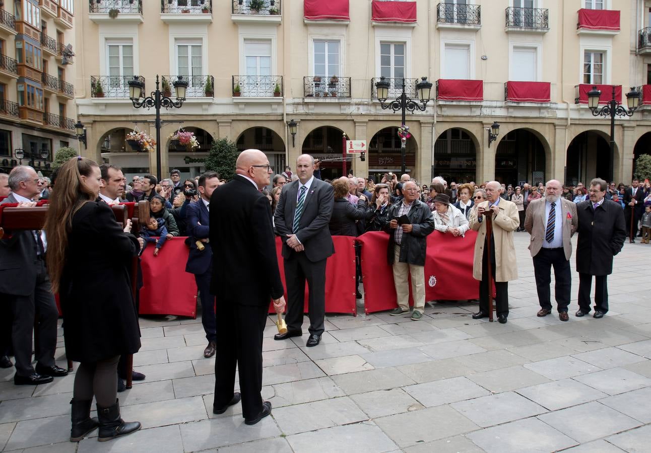 Fotos: Vía Crucis y traslado del Santo Cristo de las Ánimas de Logroño