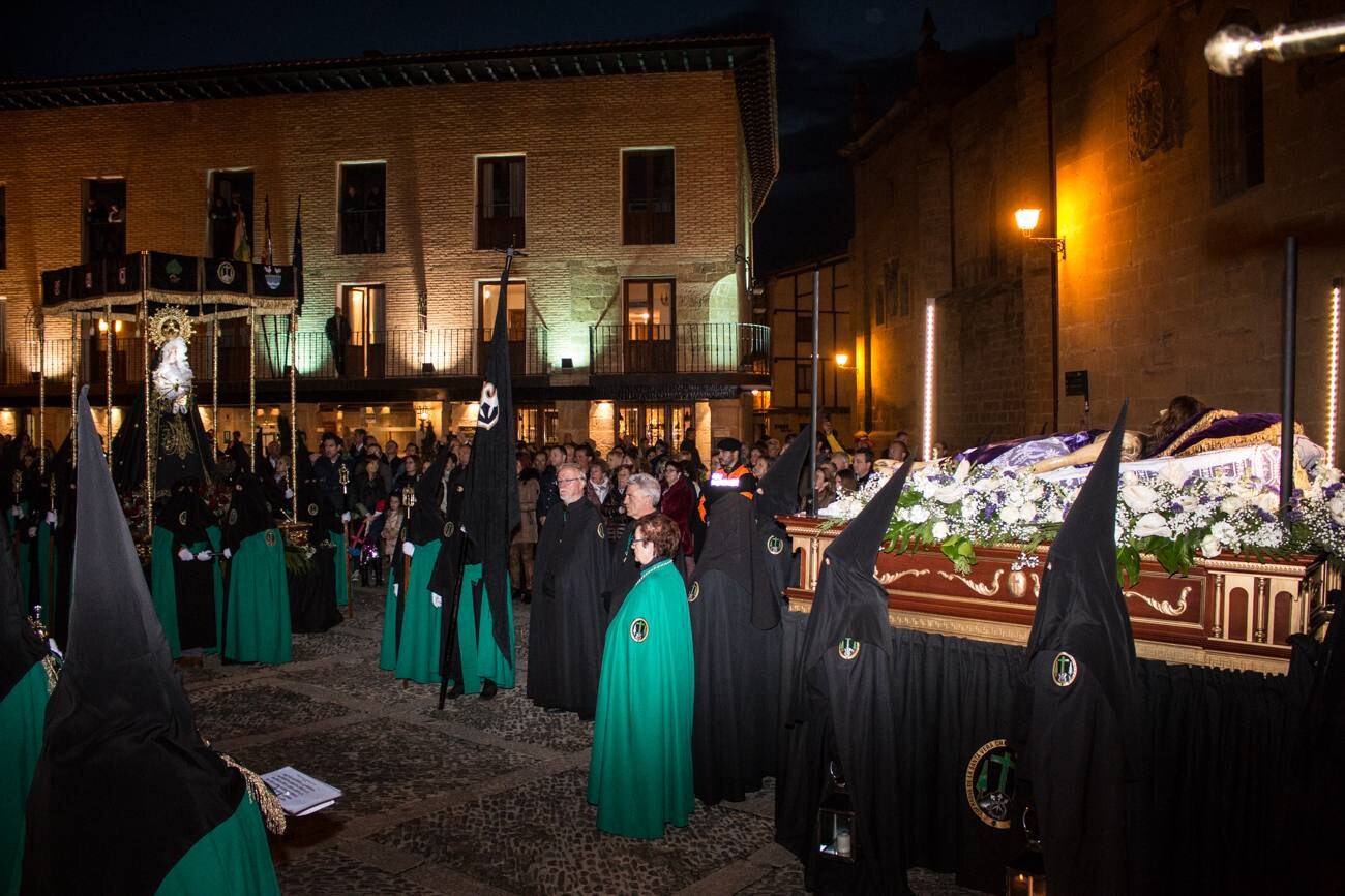 Fotos: Procesión del Santo Entierro en Santo Domingo