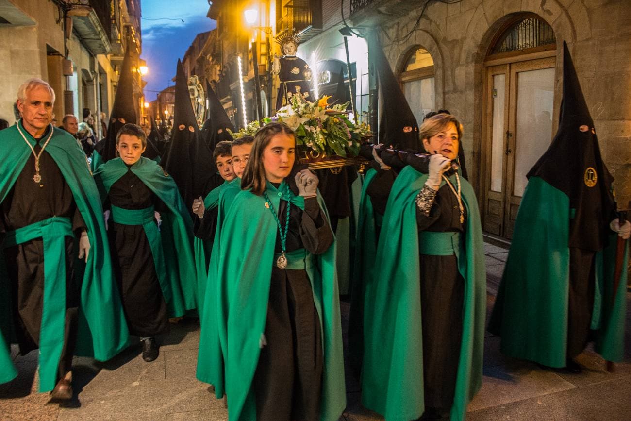 Fotos: Procesión del Santo Entierro en Santo Domingo