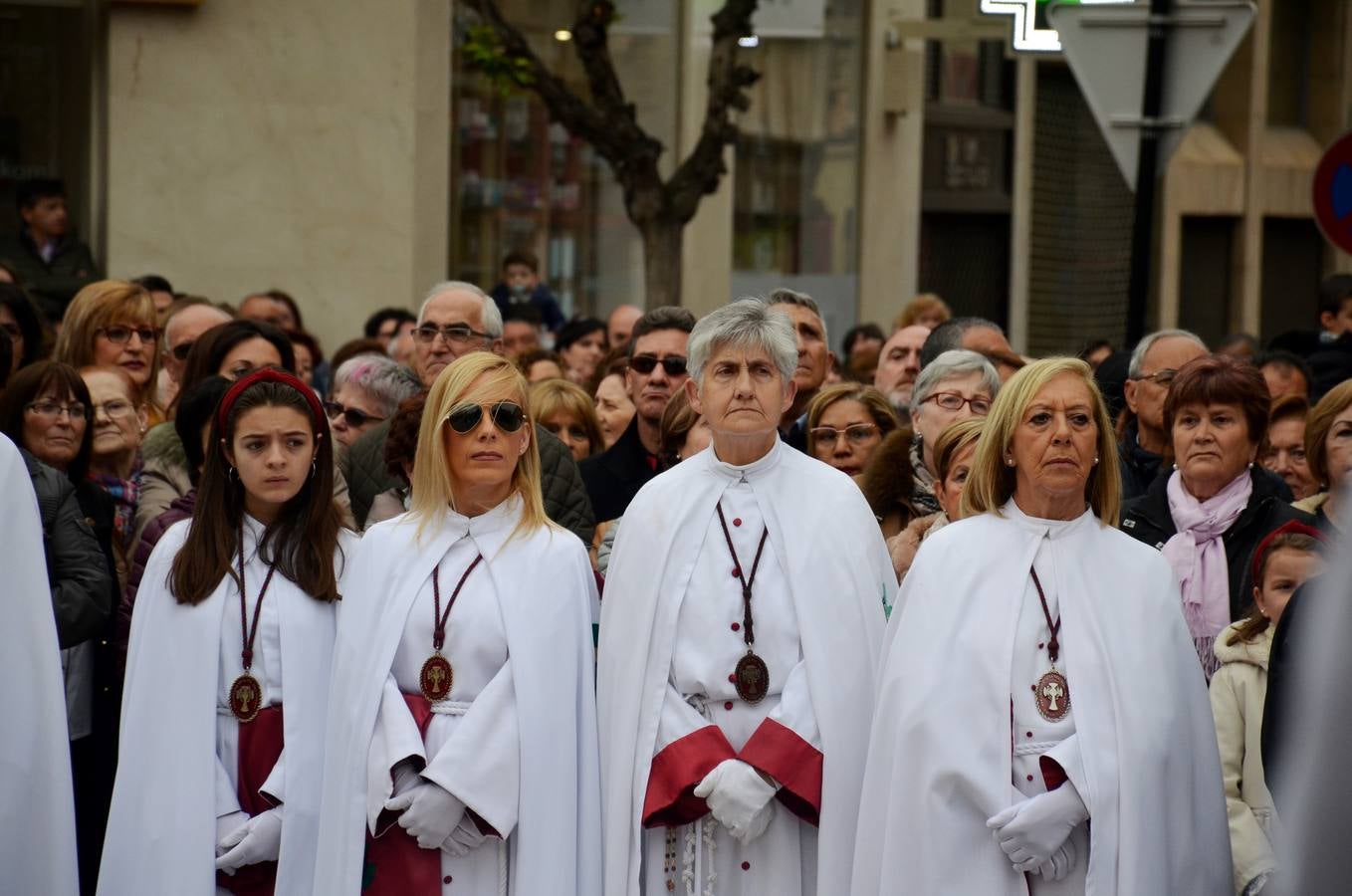 Fotos: Procesión del Cristo Resucitado en Calahorra