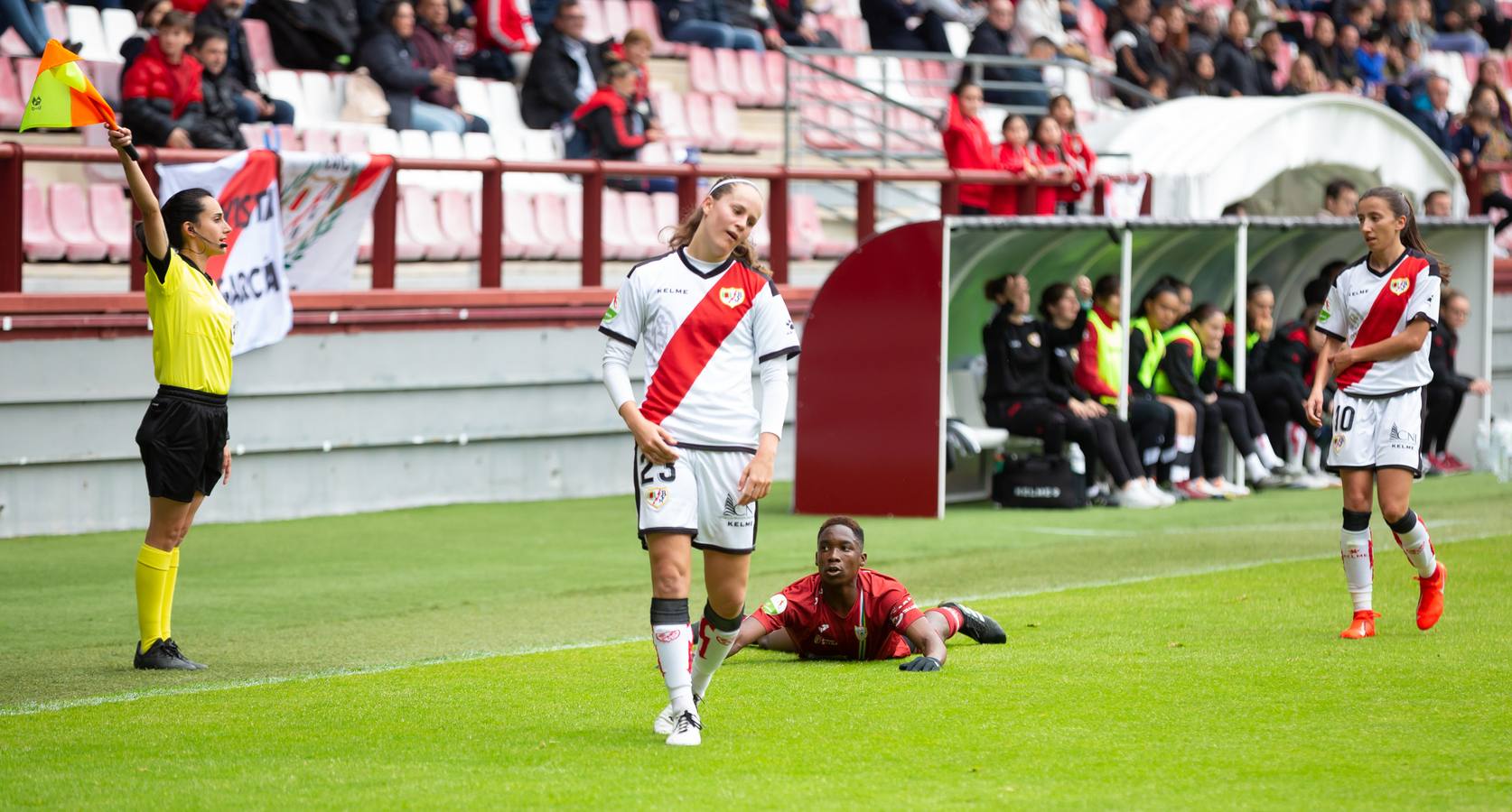 Fotos: Vital triunfo del EDF ante el Rayo (3-0)