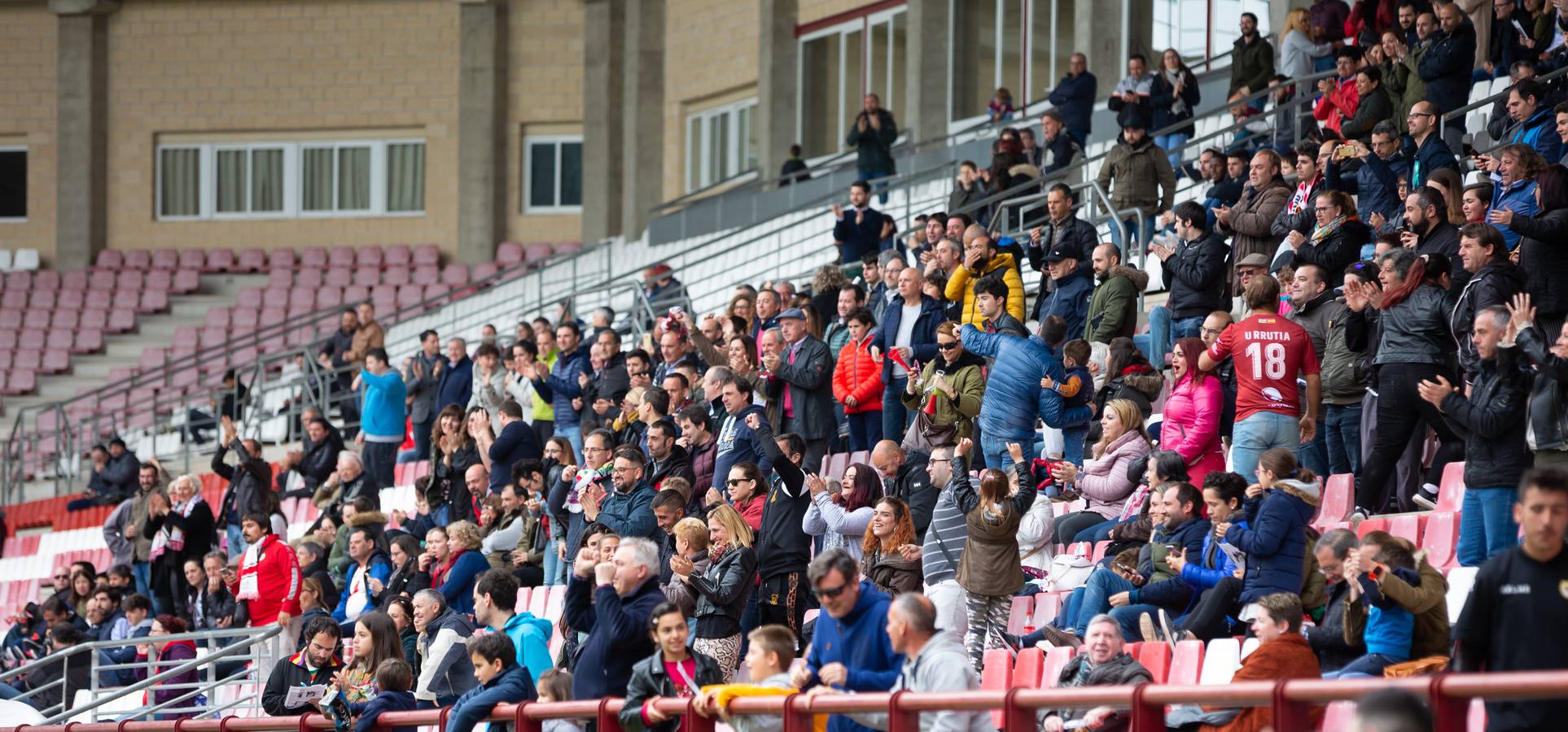 Fotos: Vital triunfo del EDF ante el Rayo (3-0)