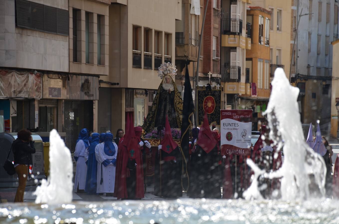 Fotos: Procesión de la Soledad de María en Calahorra