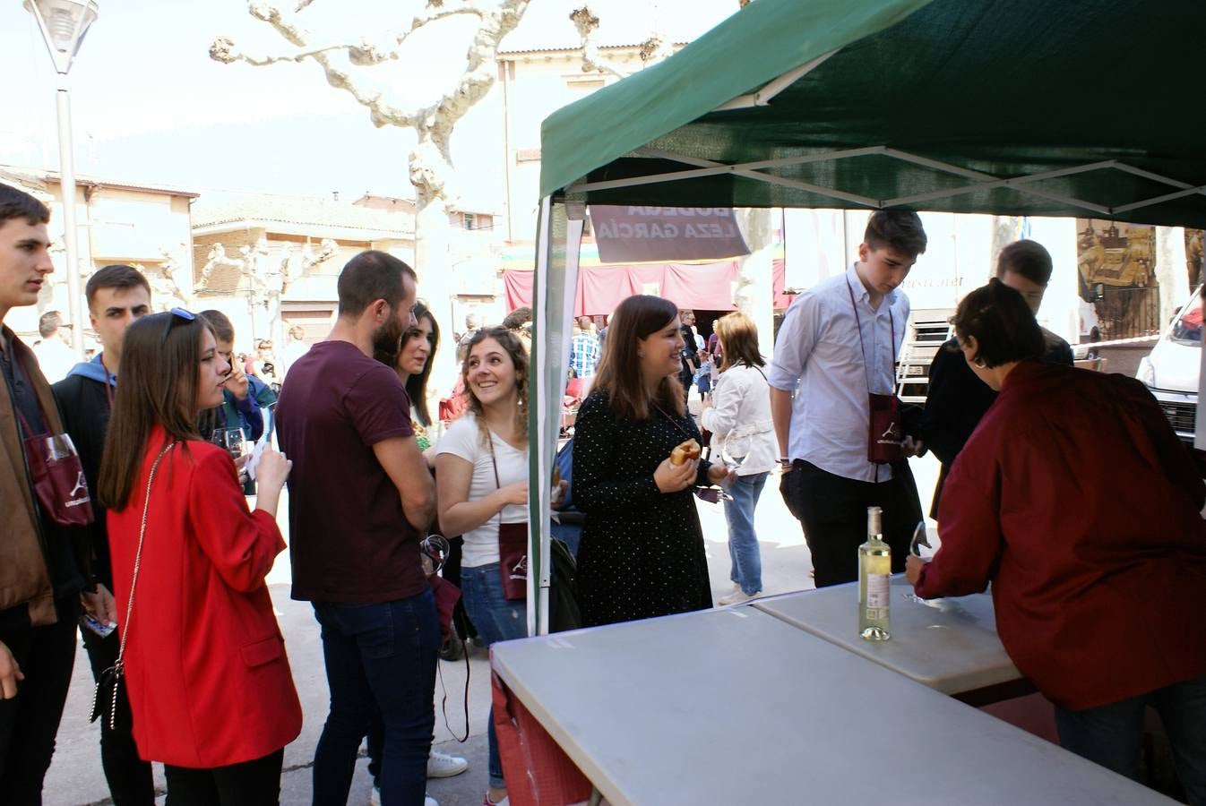 Feria de vinos y gastronomía en Uruñuela.