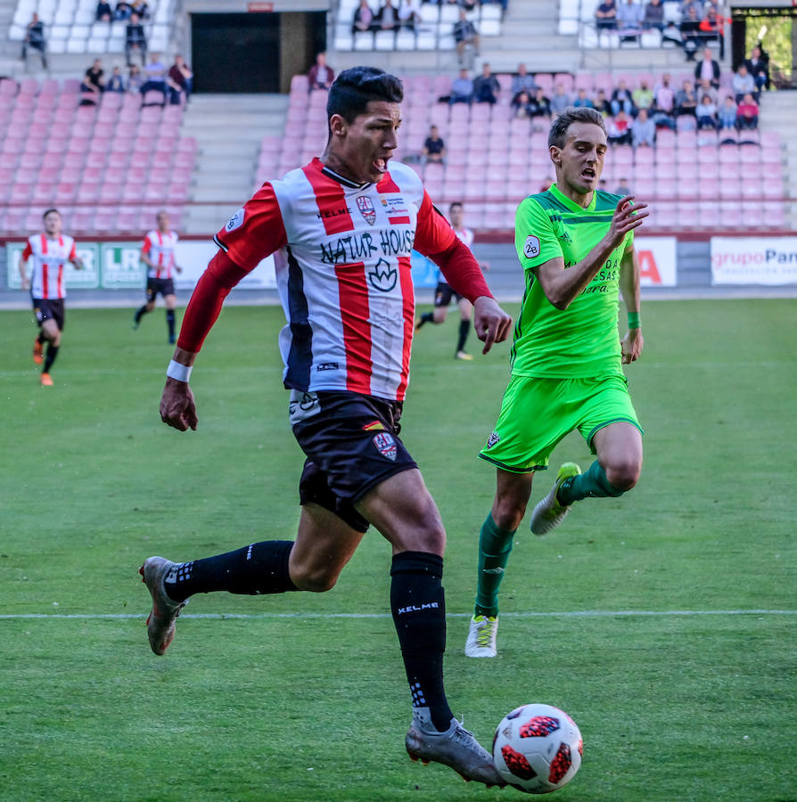 Los riojanos ganan al Mirandés por 3-0, pelearán por la segunda plaza y se clasifican para el 'play off'