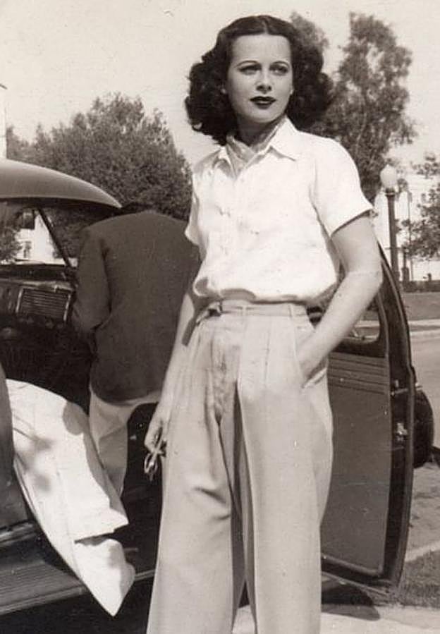 Una imagen de juventud de la actriz, antes de alcanzar la fama en Hollywood.