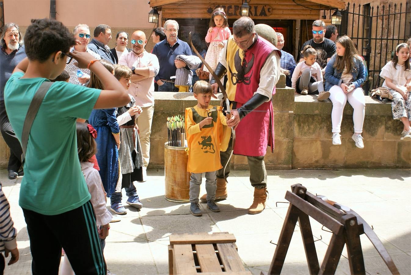 Fotos: Pregón del Primero de mayo y la aclamación de Fernando III el Santo en Nájera