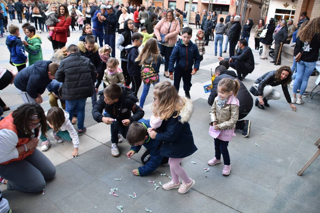Fotos: Aldeanueva de Ebro comienza las fiestas de la Juventud
