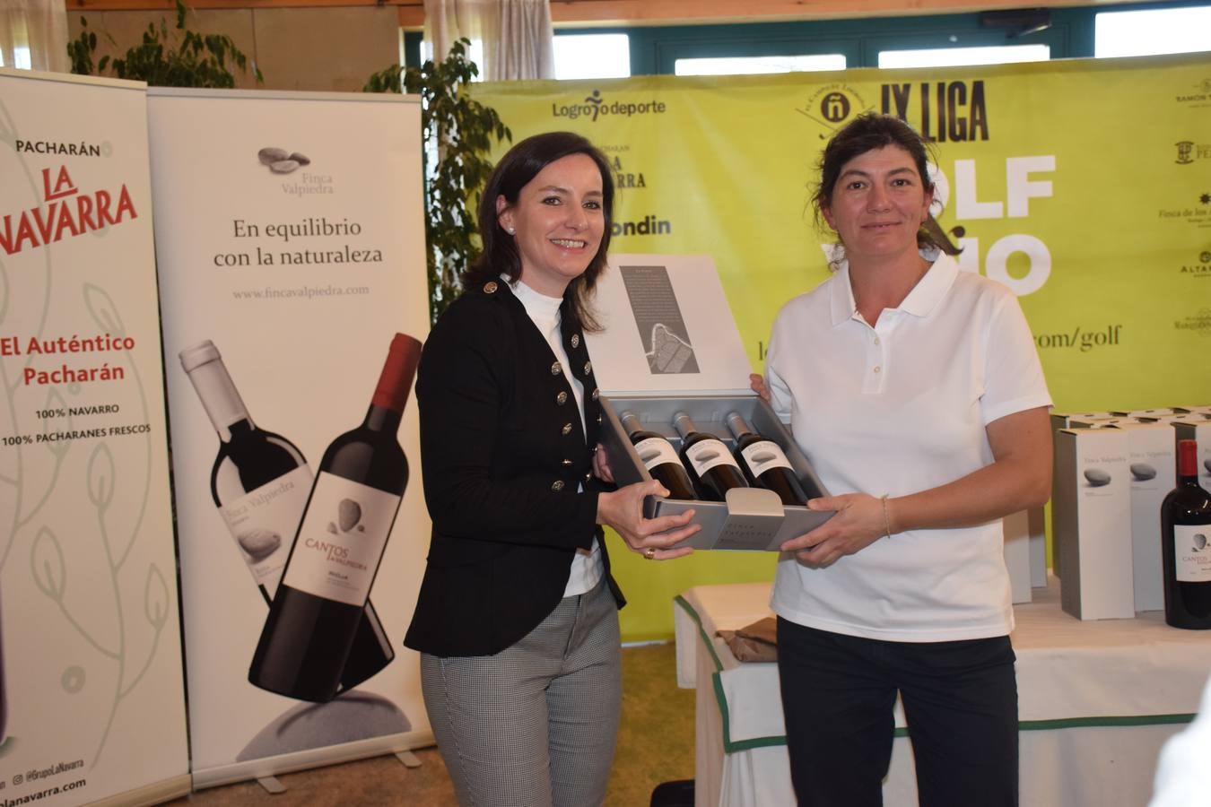 Entrega de premios del Torneo Finca Valpiedra, de la Liga de Golf y Vino.