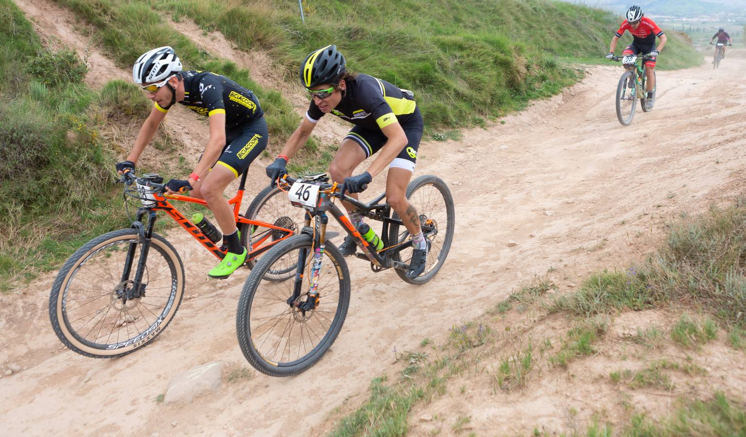 Fotos: Primera etapa de La Rioja Bike Race: La carrera