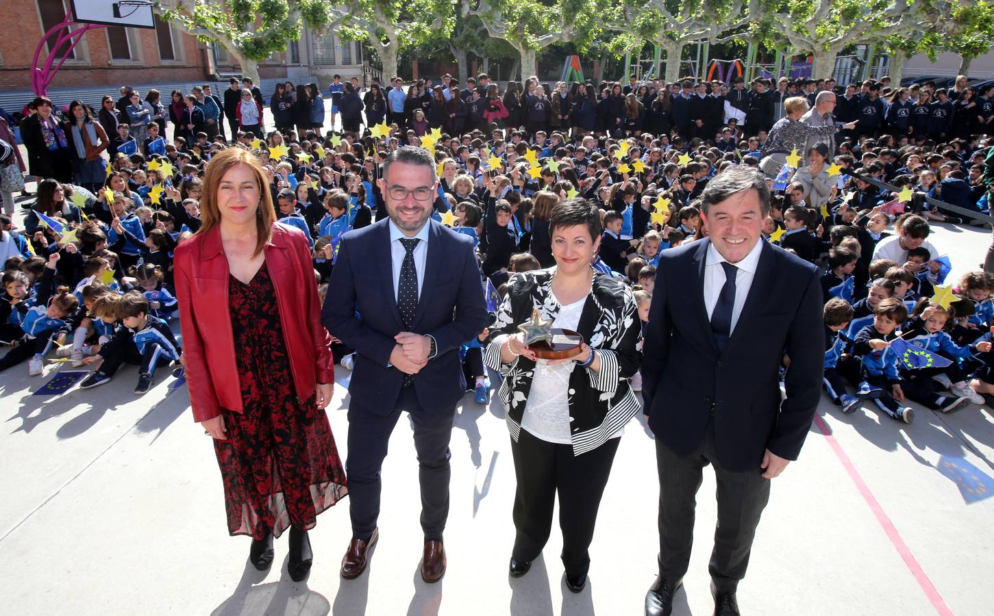 El colegio Escolapias-Sotilllo de Logroño ha sido galardonado con la Estrella de Europa 2019 por introducir la dimensión europea en todas las etapas educativas.