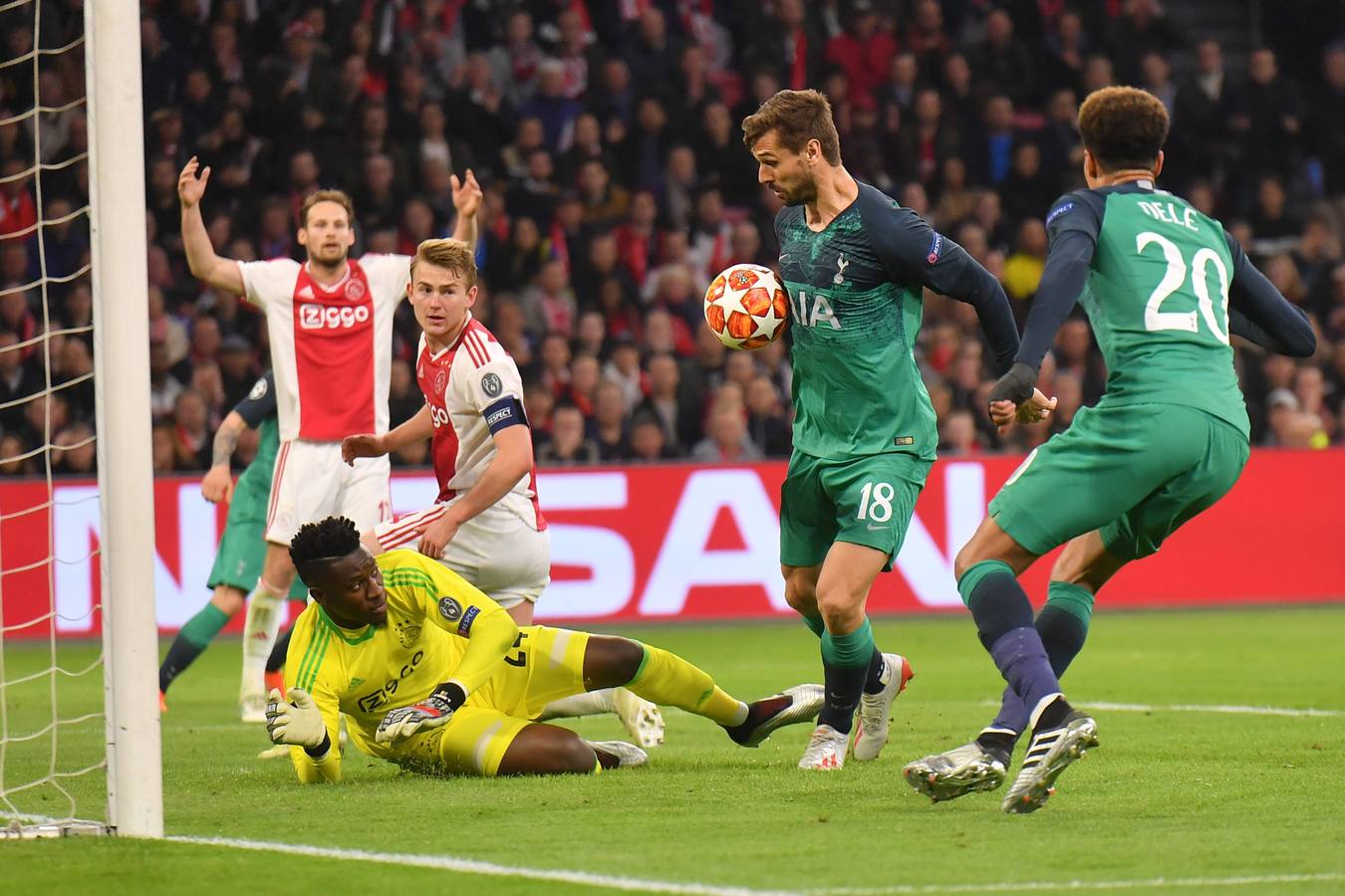 Fotos: Llorente decisivo en la semifinal de la Champions