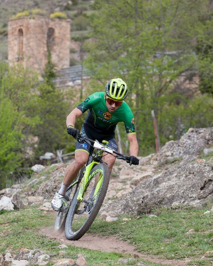 Fotos: Segunda etapa de La Rioja Bike Race (I)