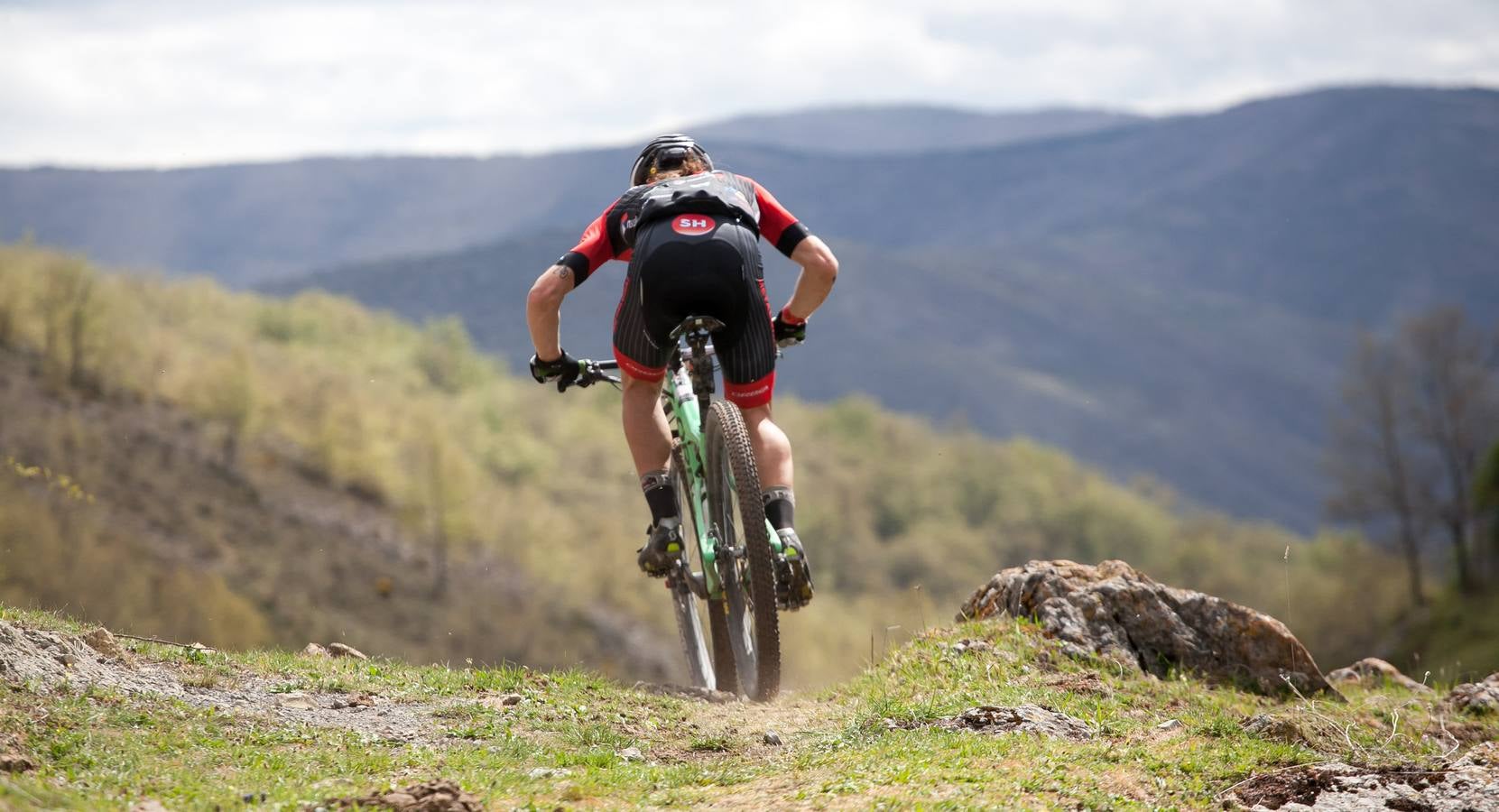 Fotos: Segunda etapa de La Rioja Bike Race (I)