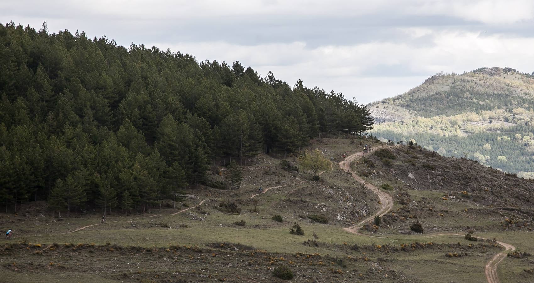 Fotos: Segunda etapa de La Rioja Bike Race (II)