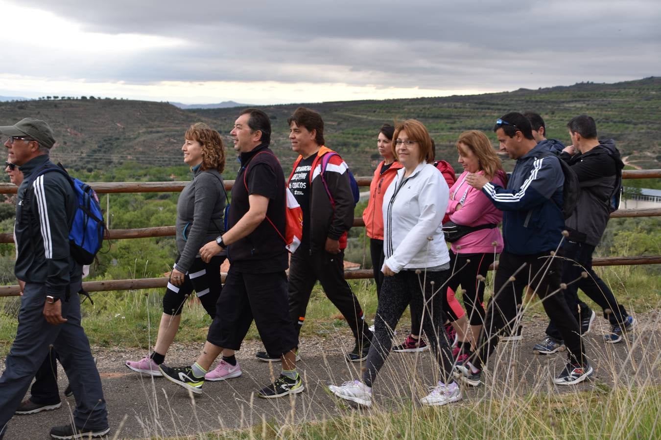 Participan más de 700 personas.