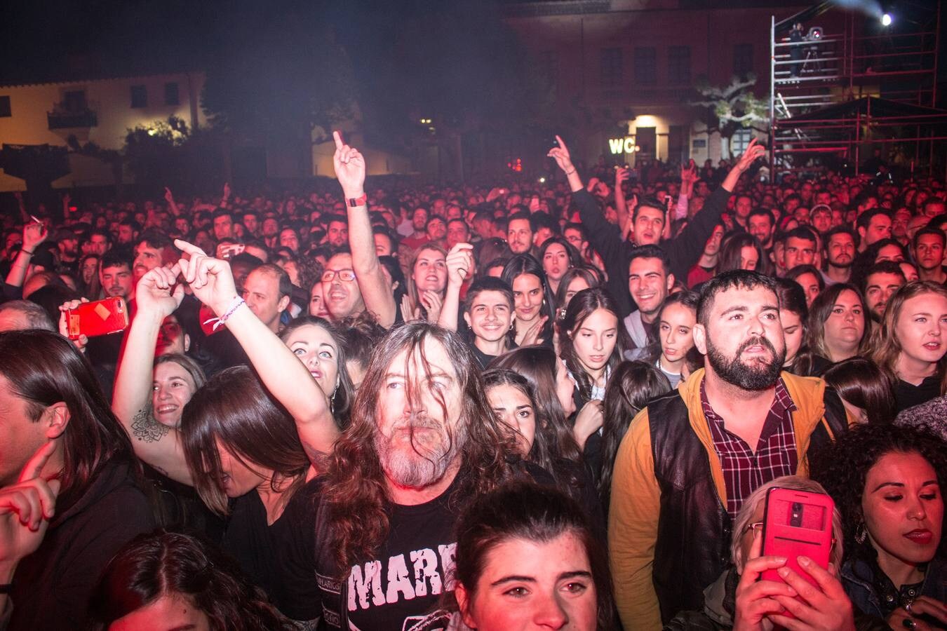 El grupo navarro 'Marea' colgó el cartel de 'No hay entradas', en el cuarto concierto de su gira 'El Azogue'