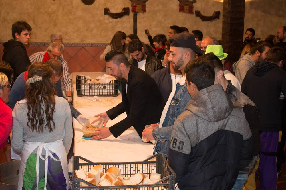 Fotos: Santo Domingo celebra el &#039;Almuerzo del Santo&#039; y la procesión del Santo