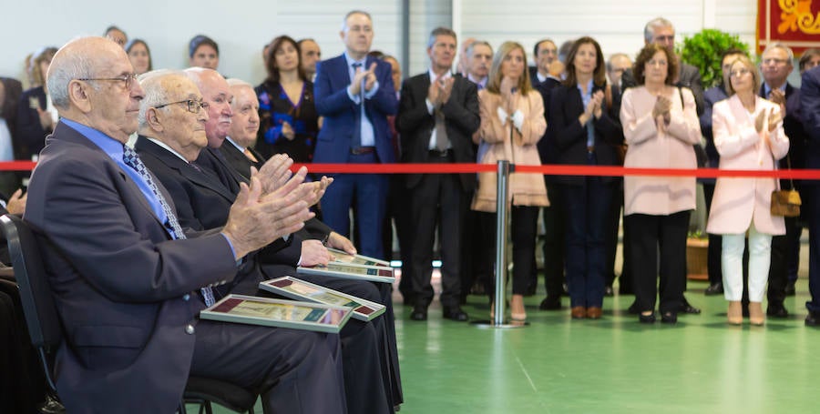 El Acuartelamiento de la Guardia Civil de Logroño ha celebrado este lunes un acto conmemorativo