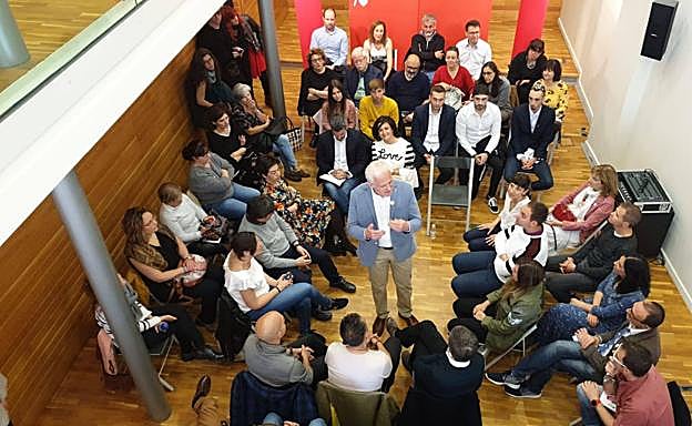 Andreu se compromete a dotar a la cultura de un espacio propio en su Gobierno