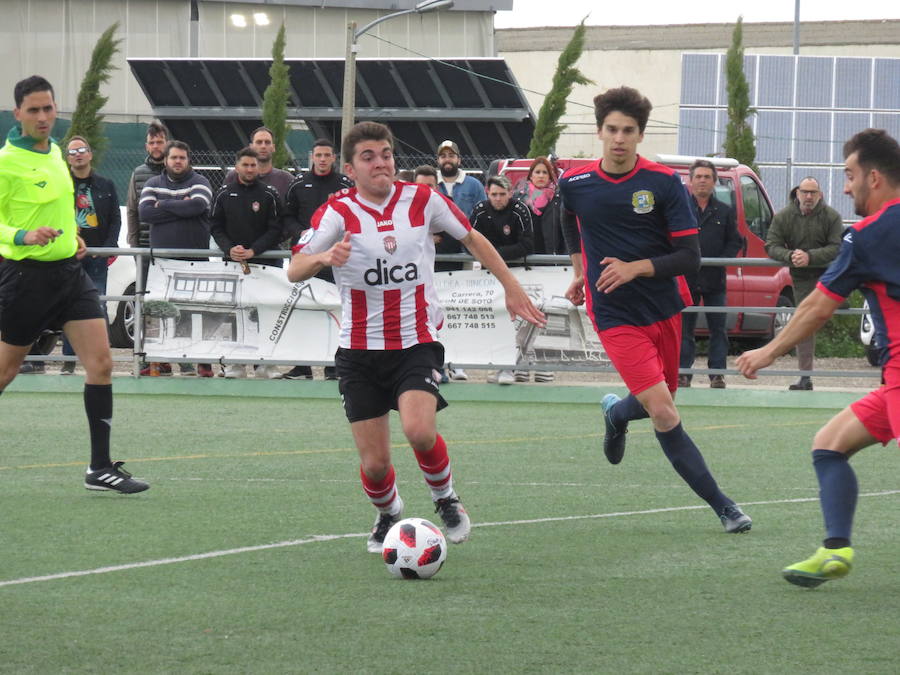 un final emocionante, con toda la afición en el campo homenajeando a sus 'campeones'