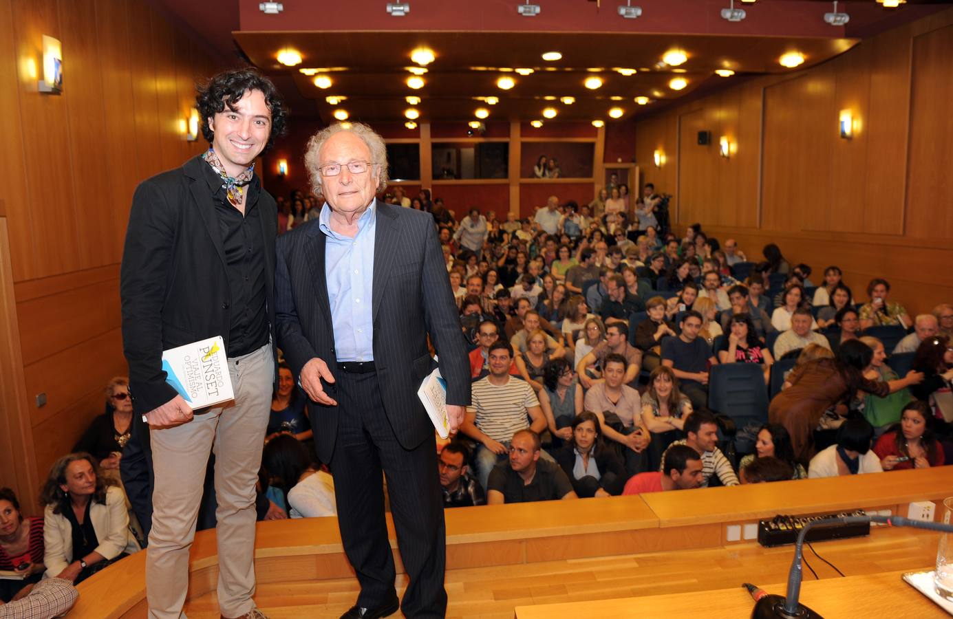 Fotos: Cuando Eduardo Punset triunfó en el Aula de Cultura de Diario LA RIOJA en el 2012