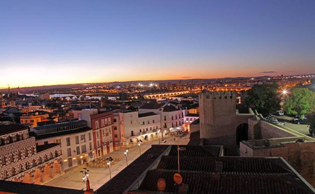 Una vista de Badajoz, localidad en la que la UDL empieza el 'play off' de ascenso.