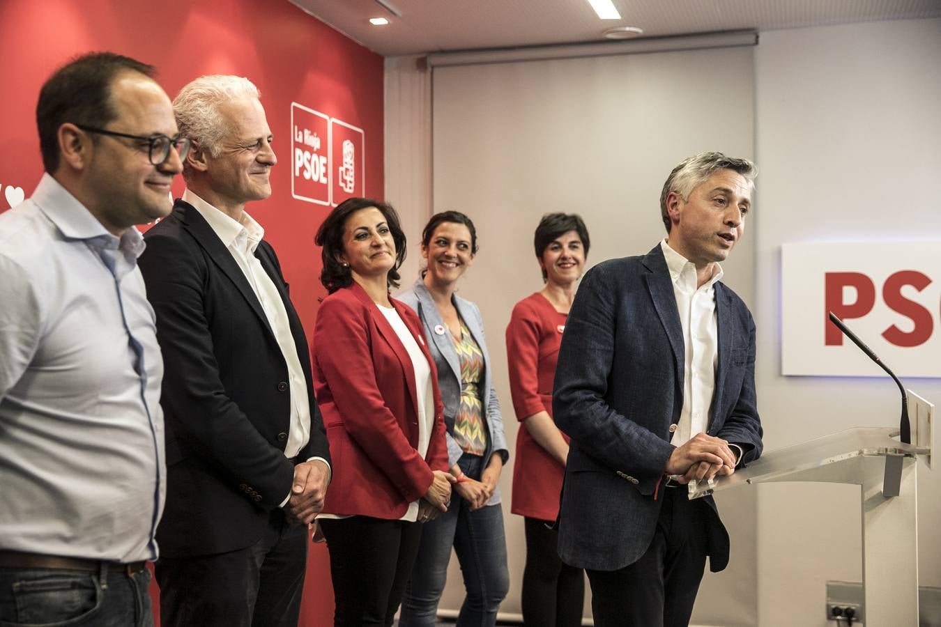 Fotos: El PSOE celebra su victoria en las elecciones autonómicas y municipales de La Rioja