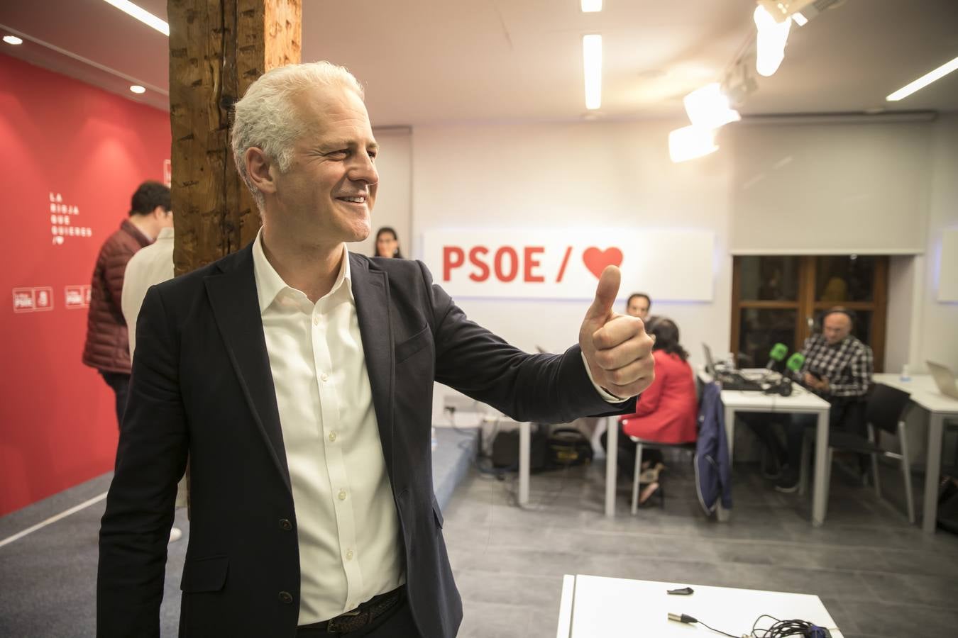 Fotos: El PSOE celebra su victoria en las elecciones autonómicas y municipales de La Rioja