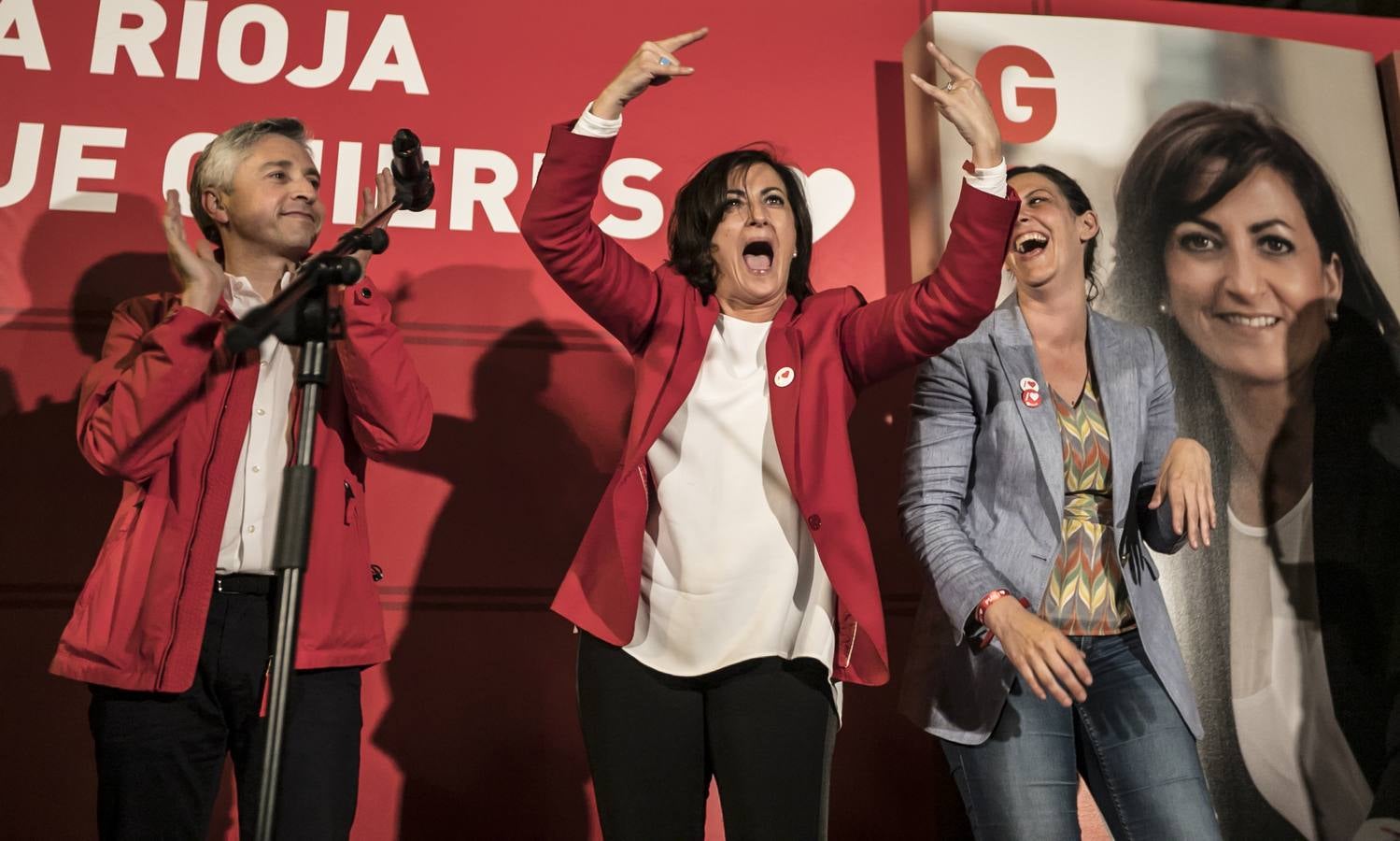 Fotos: El PSOE celebra su victoria en las elecciones autonómicas y municipales de La Rioja