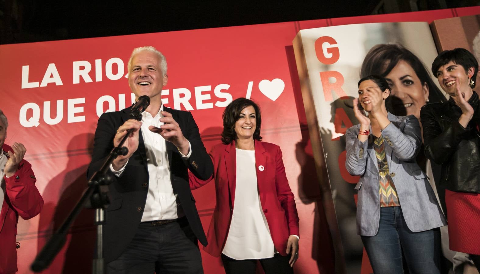 Fotos: El PSOE celebra su victoria en las elecciones autonómicas y municipales de La Rioja