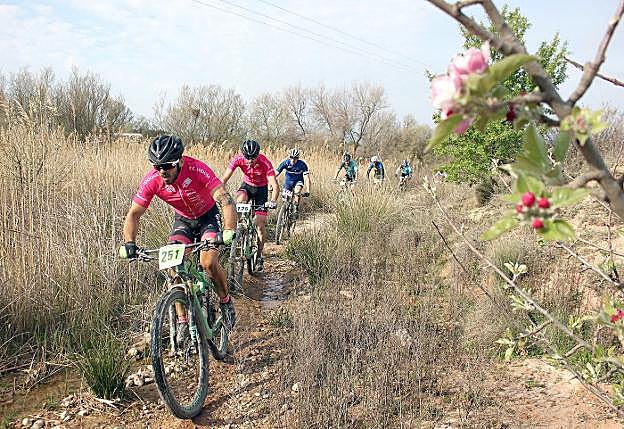 Un momento de la prueba de Alfaro, que abrió el Open. 