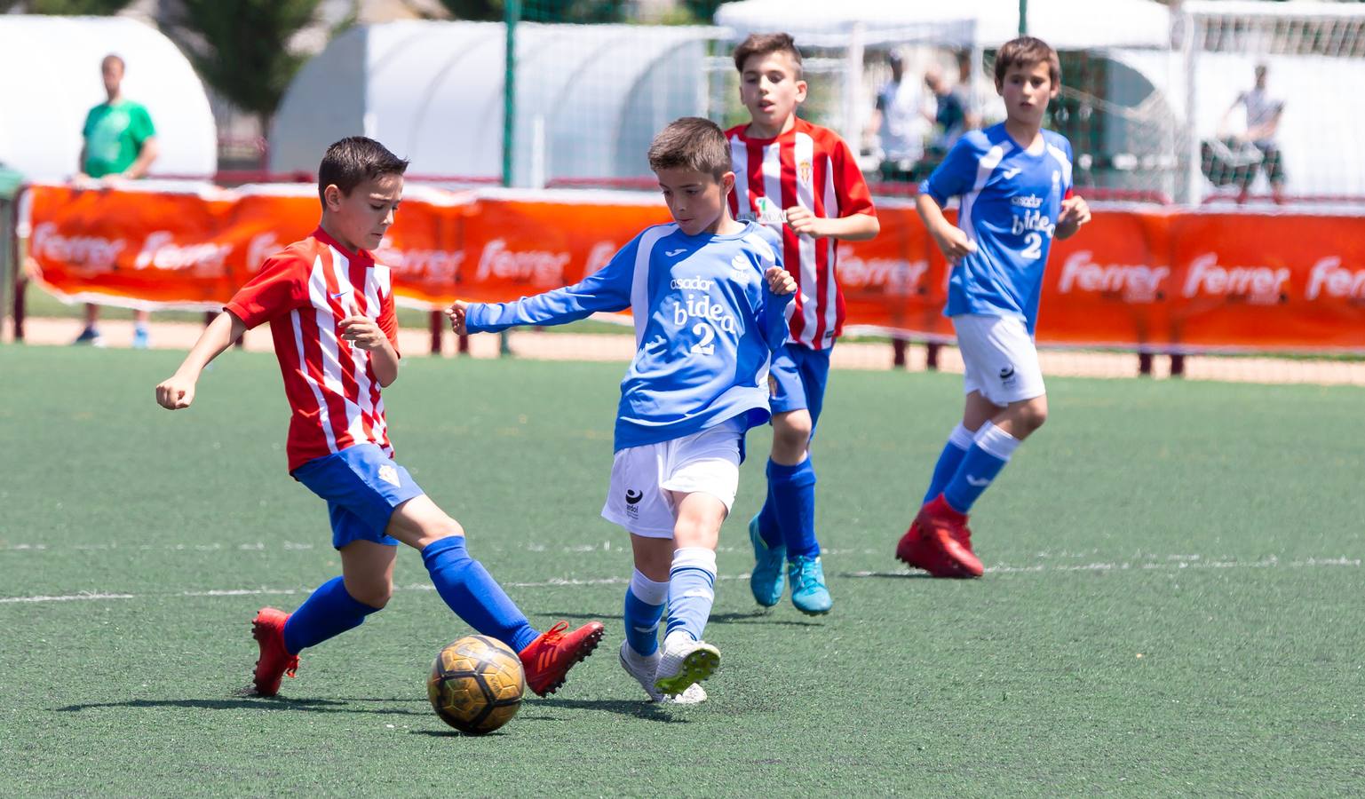 Fotos: Finales y entrega de trofeos en el torneo del Comillas