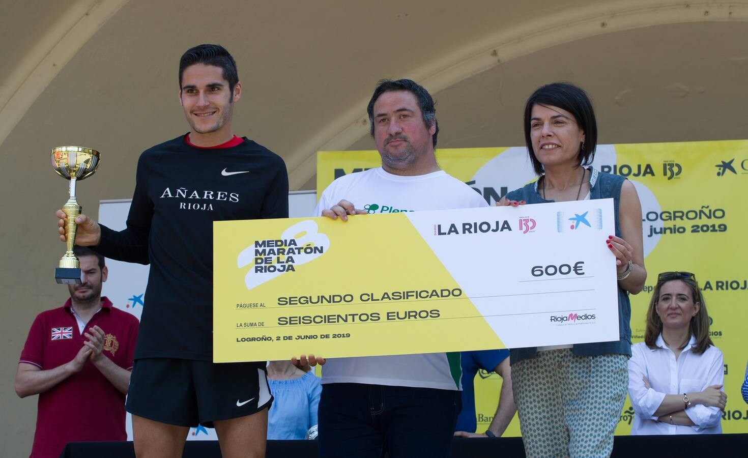 Fotos: Las fotos de la Media Maratón: meta y premios