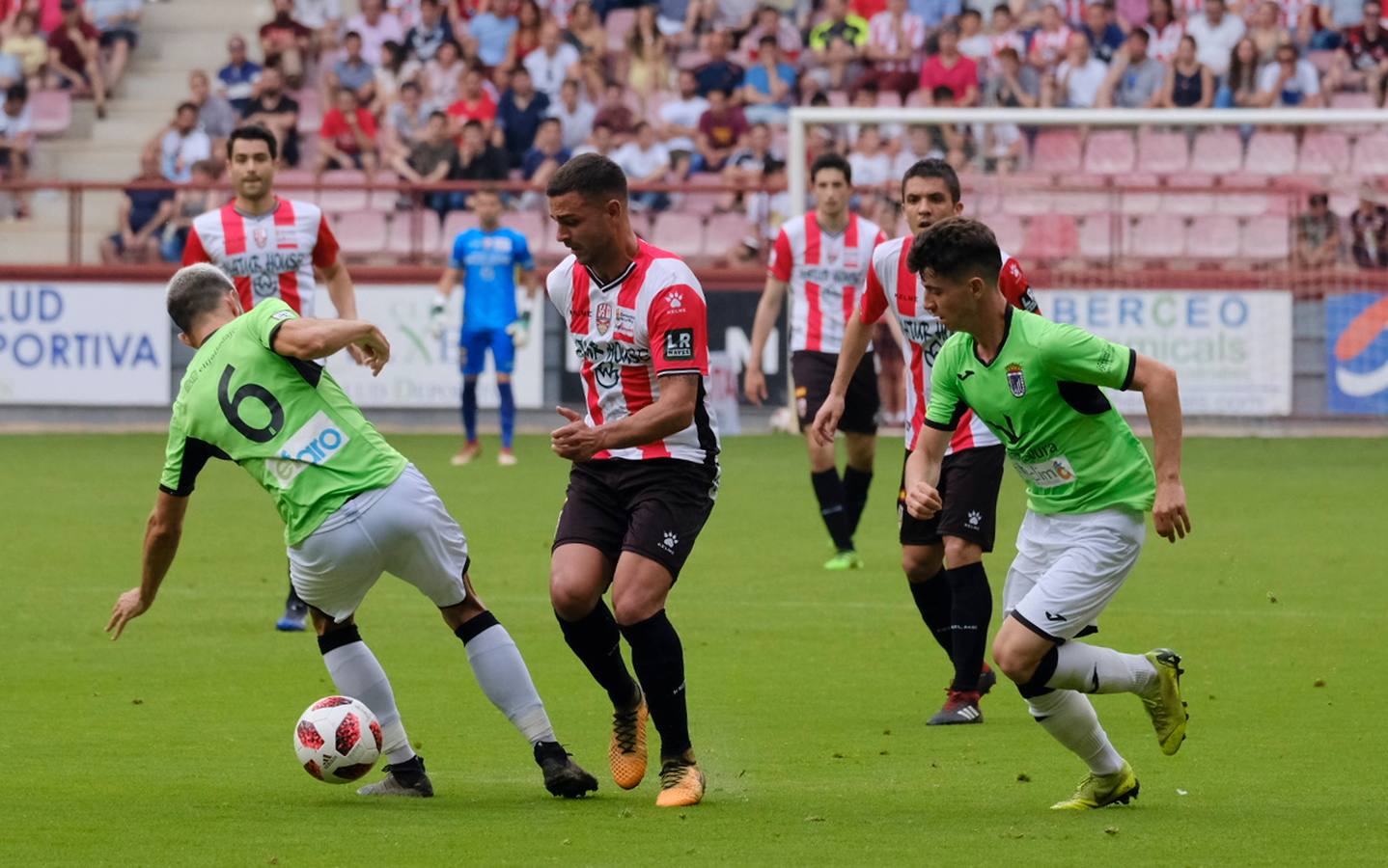 Fotos: La tensión del partido, en imágenes