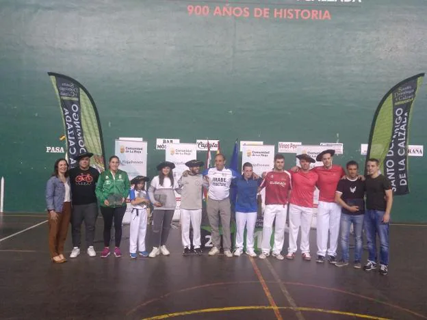 Campeones para el IX Centenario