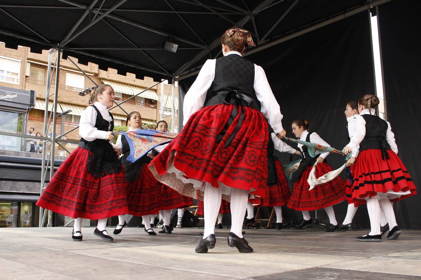 Fotos: Arnedo celebra el Día de La Rioja