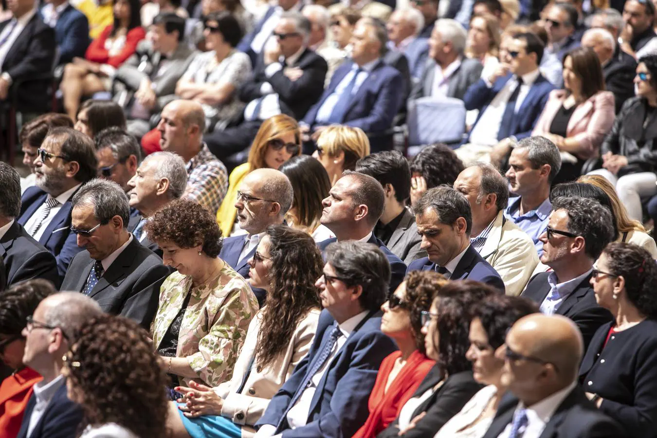 San Millán de la Cogolla ha acogido la celebración institucional del 9 de junio con la entrega de las Medallas de La Rioja, el Galardón de las Artes y las distinciones de Riojanos Ilustres 