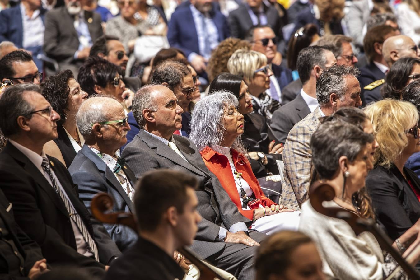 San Millán de la Cogolla ha acogido la celebración institucional del 9 de junio con la entrega de las Medallas de La Rioja, el Galardón de las Artes y las distinciones de Riojanos Ilustres 