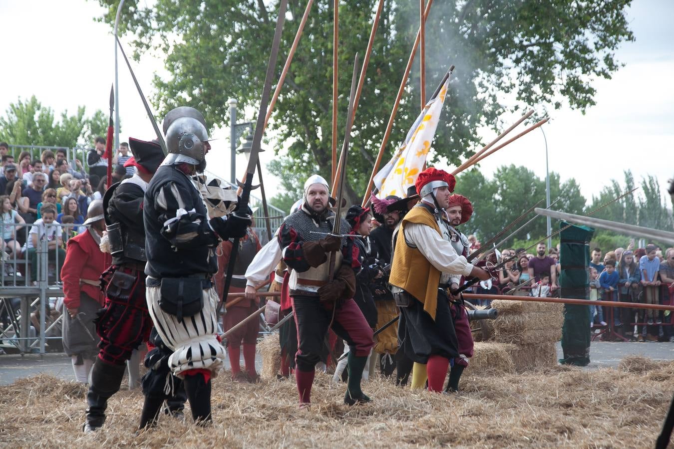 Fotos: Recreación del asedio, segundo acto