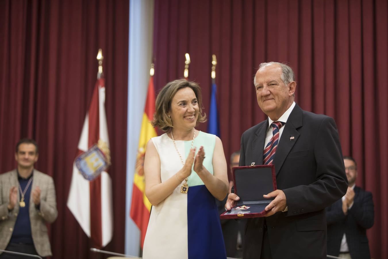 Acto de entrega de la Insignias de San Bernabe, en esta ocasión, al periodista Fernando Lazaro; la presidenta del CERMI, Manoli Muro; el medico Joaquin Yanguela; y la voluntaria Maria Jesus Romero