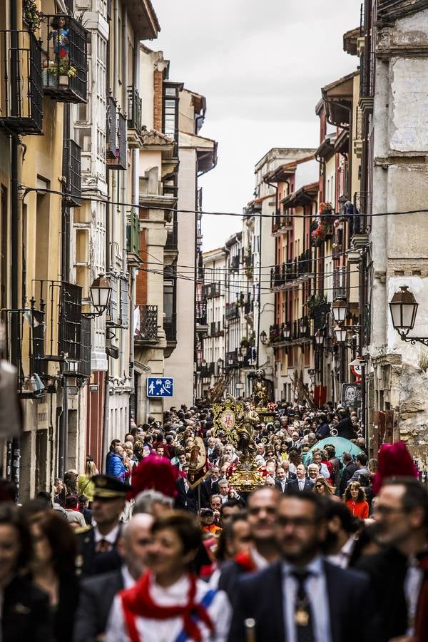 Fotos: Los banderazos y la procesión de San Bernabé