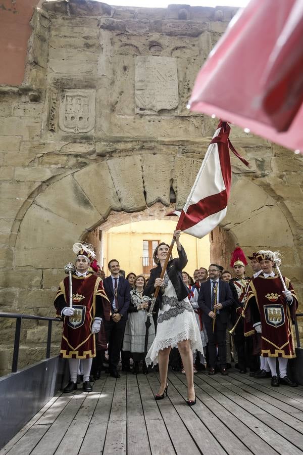 Fotos: Los banderazos y la procesión de San Bernabé