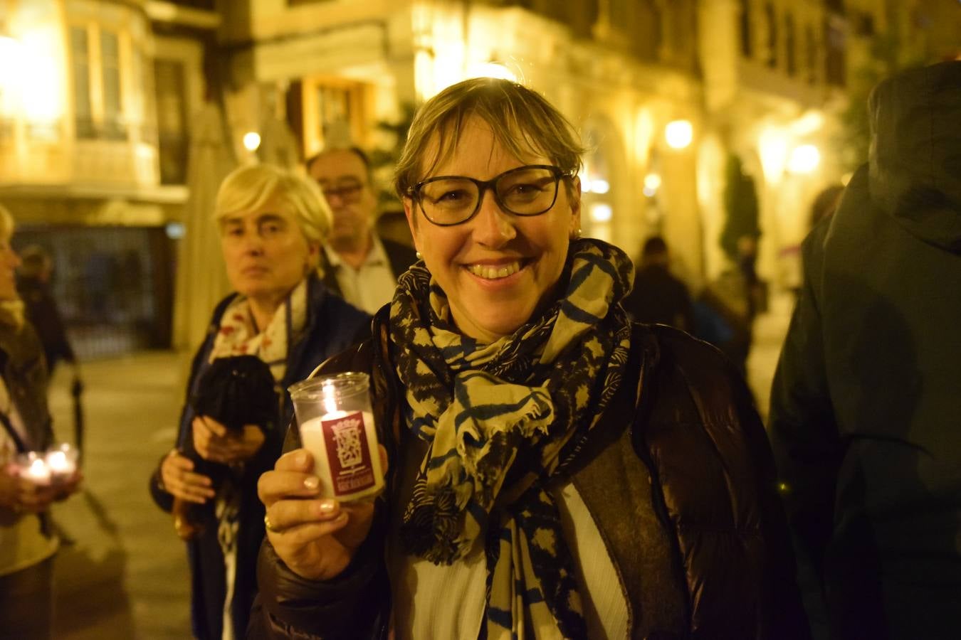 La Cofradía de San Bernabé celebró el encendido de luminarias en cumplimento del Voto de San Bernabé.