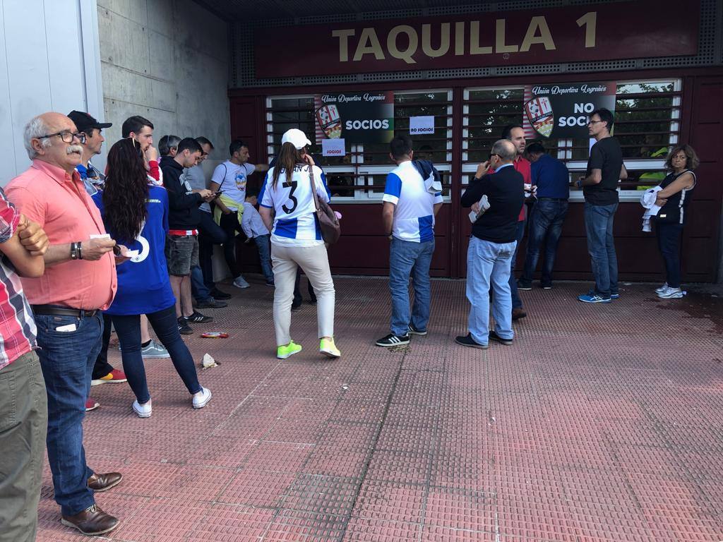 Fotos: El ambiente en Logroño antes del partido UDL-Hércules